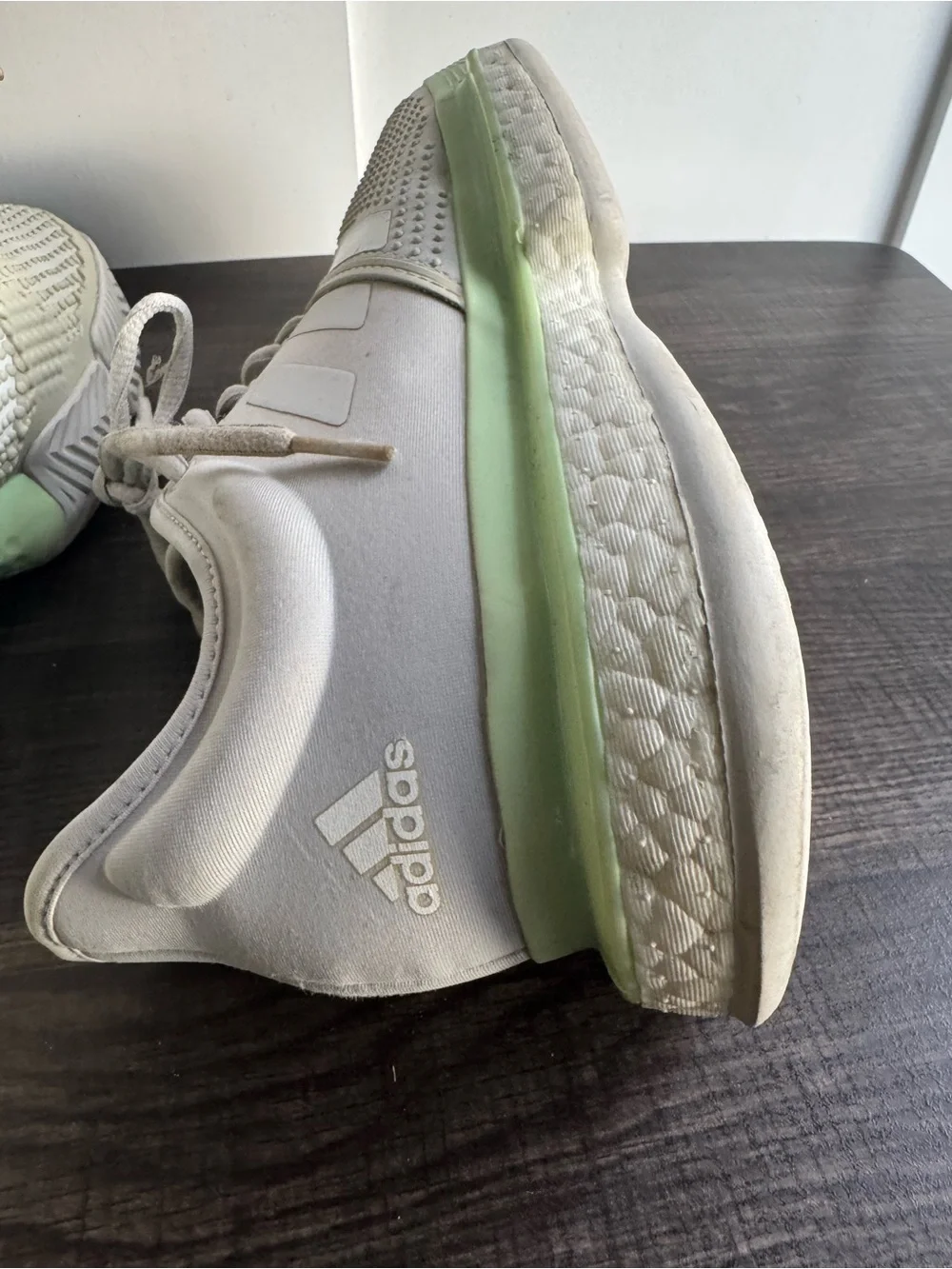 Adidas Adizero Ubersonic Boost Tennis Shoes Women’s US 8 White/Off-White
